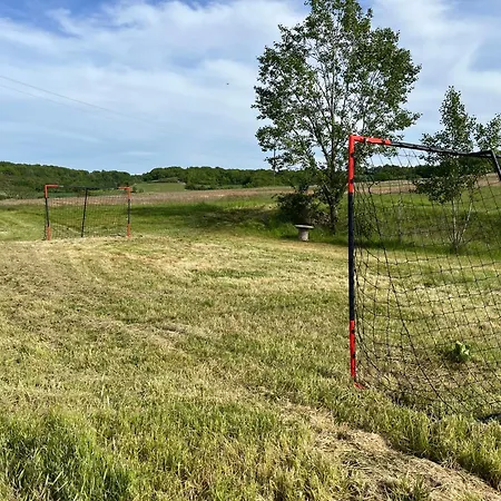 Au Calme Mouzieys-Panens